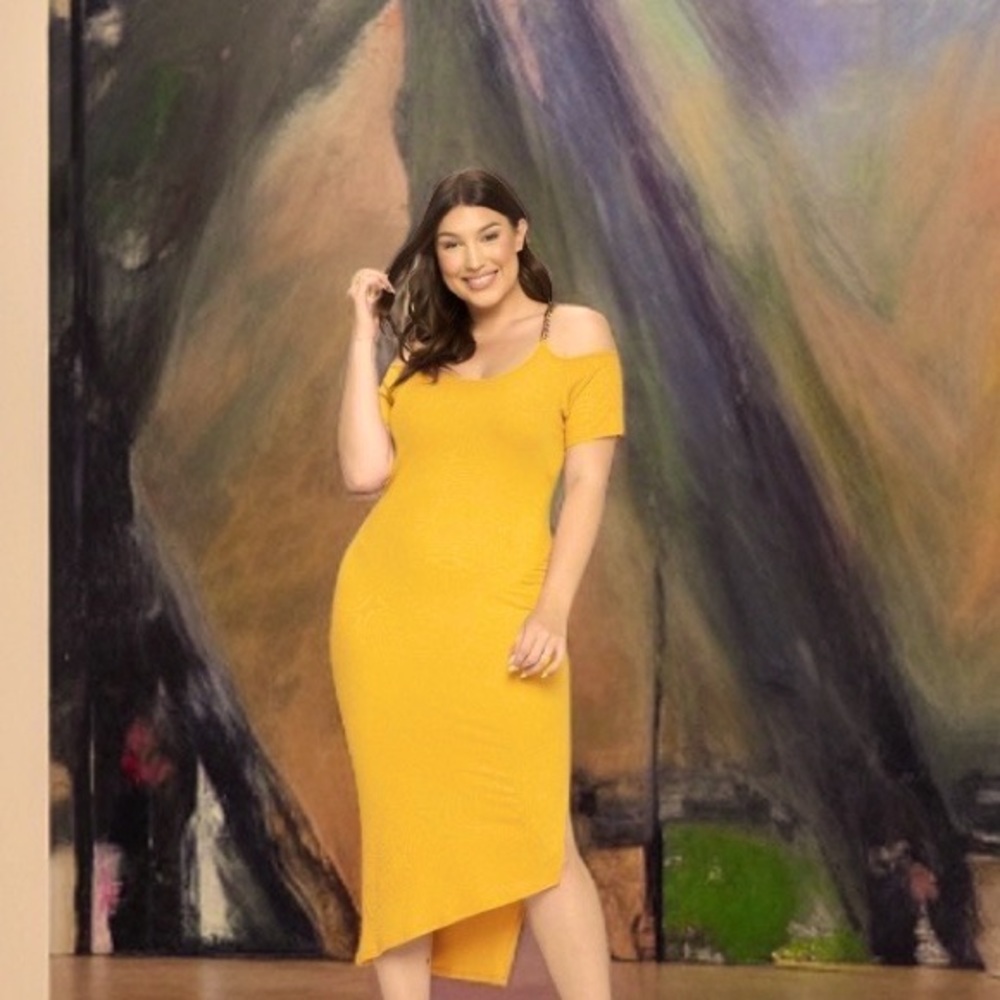 Mustard plus size gold link strap